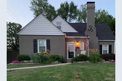 9425 White Avenue, Brentwood, MO 63144 - Photo 1