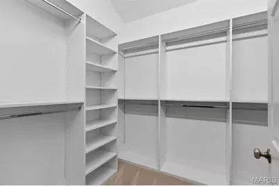 10349 Bauer Road, Saint Louis, MO 63128 - Photo 32