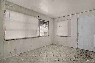 8143 Airport Rd, Saint Louis, MO 63134 - Photo 12
