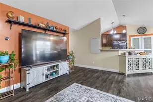 13723 Willow Wind Dr, De Soto, MO 63020 - Photo 6