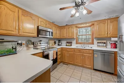 30755 Prairie Creek Drive, Lebanon, MO 65536 - Photo 14