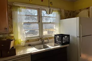 11041 Bernice Ave, Saint Ann, MO 63074 - Photo 6