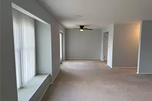 12303 White Cap Ln, Florissant, MO 63033 - Photo 4