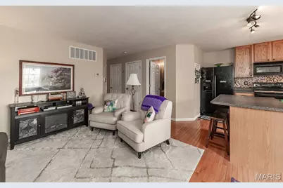 291 Montclair Tower Drive, Saint Charles, MO 63303 - Photo 10