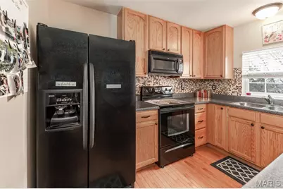 291 Montclair Tower Drive, Saint Charles, MO 63303 - Photo 18