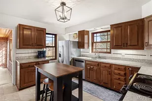 3470 Regal Pl, Saint Louis, MO 63139 - Photo 18