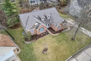 390 Portsmouth Dr, Saint Charles, MO 63303 - Photo 6