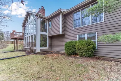 390 Portsmouth Drive, Saint Charles, MO 63303 - Photo 18