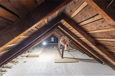 1200 N Benton Avenue, Saint Charles, MO 63301 - Photo 14