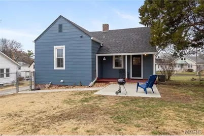 1200 N Benton Avenue, Saint Charles, MO 63301 - Photo 22