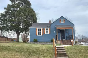 1200 N Benton Ave, Saint Charles, MO 63301 - Photo 1