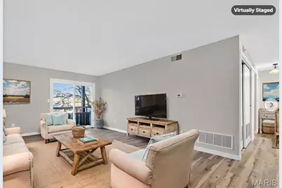 1400 Heritage Landing Unit #203, Saint Charles, MO 63303 - Photo 12