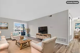 1400 Heritage Landing, Saint Charles, MO 63303 - Photo 12