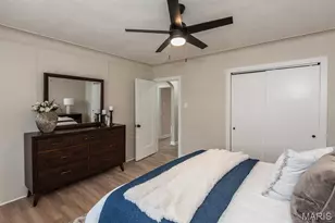 4048 Buckley Rd, Mehlville, MO 63125 - Photo 14