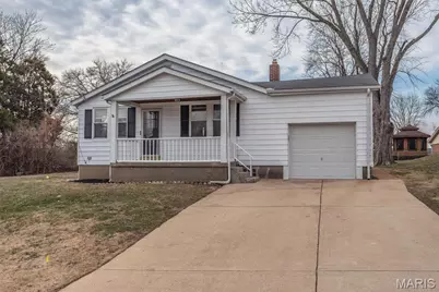 4048 Buckley Road, Mehlville, MO 63125 - Photo 2