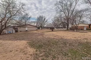 4048 Buckley Rd, Mehlville, MO 63125 - Photo 54