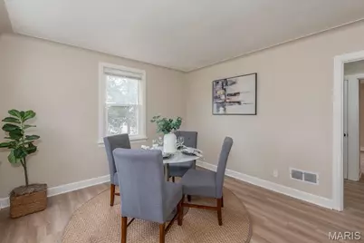 4048 Buckley Road, Mehlville, MO 63125 - Photo 2