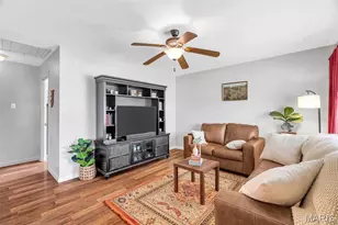 14 Steeplechase Dr, Saint Peters, MO 63376 - Photo 6