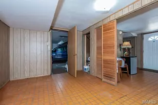 8408 Hawkesbury Dr, Saint Louis, MO 63121 - Photo 28