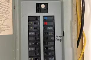 6203 Dardanella Ave, Normandy, MO 63121 - Photo 12