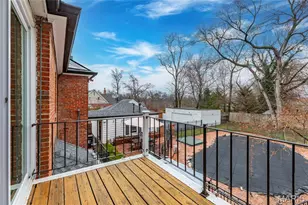 39 Willow Hill Rd, Ladue, MO 63124 - Photo 28