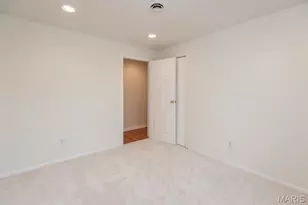 377 N Taylor Ave, Saint Louis, MO 63108 - Photo 28