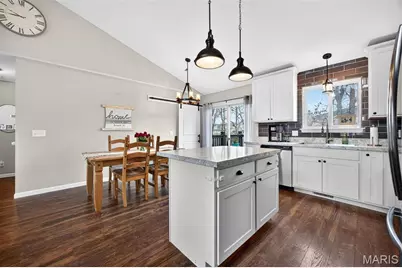 760 Glen Eagle Drive, Troy, MO 63379 - Photo 8