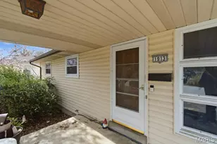 1913 Park Ave, Saint Charles, MO 63301 - Photo 4