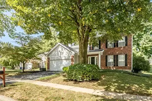 2206 Riding Spur Dr, Unincorporated, MO 63146 - Photo 2