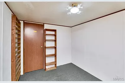 748 Walker Road, Troy, MO 63379 - Photo 36