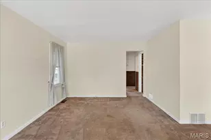 1 Wescott Dr, Florissant, MO 63031 - Photo 8