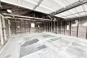 405 W 9th St, Hermann, MO 65041 - Photo 36