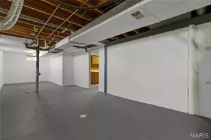 725 Pelican Ln, Florissant, MO 63031 - Photo 40