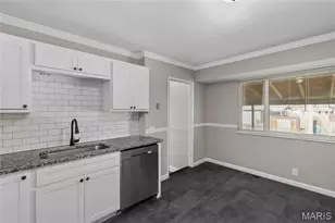 725 Pelican Ln, Florissant, MO 63031 - Photo 14