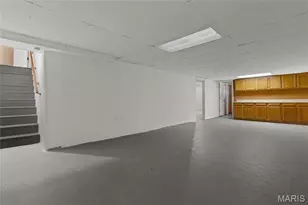 725 Pelican Ln, Florissant, MO 63031 - Photo 32