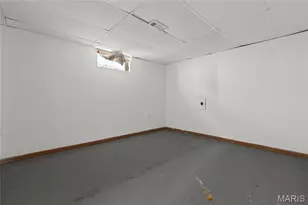 725 Pelican Ln, Florissant, MO 63031 - Photo 36