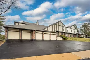 2316 Seven Pines Dr, Saint Louis, MO 63146 - Photo 1