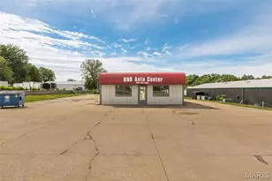 4516 S St Peters Pkwy, Saint Charles, MO 63304 - Photo 1