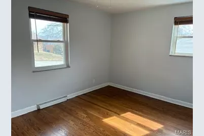 4723 N Hills Lane, Cool Valley, MO 63121 - Photo 4