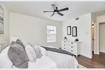 1239 Creve Coeur Crossing Lane #D, Chesterfield, MO 63017 - Photo 10