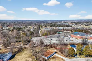 1923 Ridgeway Dr, Arnold, MO 63010 - Photo 38