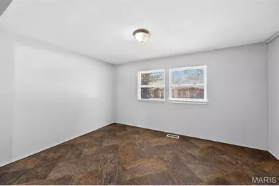 10519 Renfrew Drive, Saint Louis, MO 63137 - Photo 24