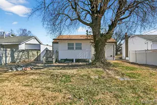 10519 Renfrew Dr, Saint Louis, MO 63137 - Photo 40