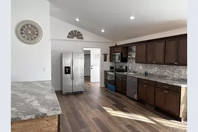 2304 Lee Street, Poplar Bluff, MO 63901 - Photo 2