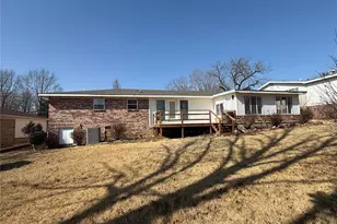 2304 Lee St, Poplar Bluff, MO 63901 - Photo 8