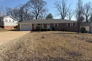 2304 Lee St, Poplar Bluff, MO 63901 - Photo 2