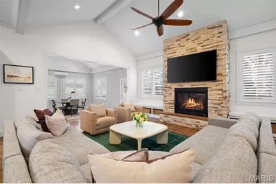 412 Hawbrook Court, Kirkwood, MO 63122 - Photo 12