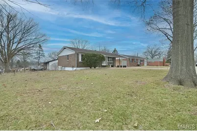 1782 Oliveto Lane, Hazelwood, MO 63042 - Photo 2