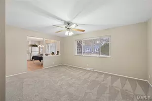 3237 Yorkchester Dr, Unincorporated, MO 63129 - Photo 6