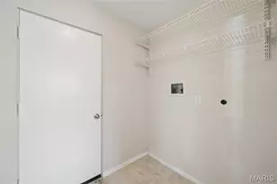 3237 Yorkchester Dr, Unincorporated, MO 63129 - Photo 12